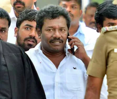 karunas Issue